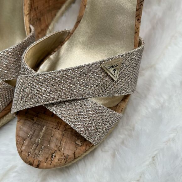 Guess Gold Metallic Wedge Sandals, Size 8 - Picture 3 of 7